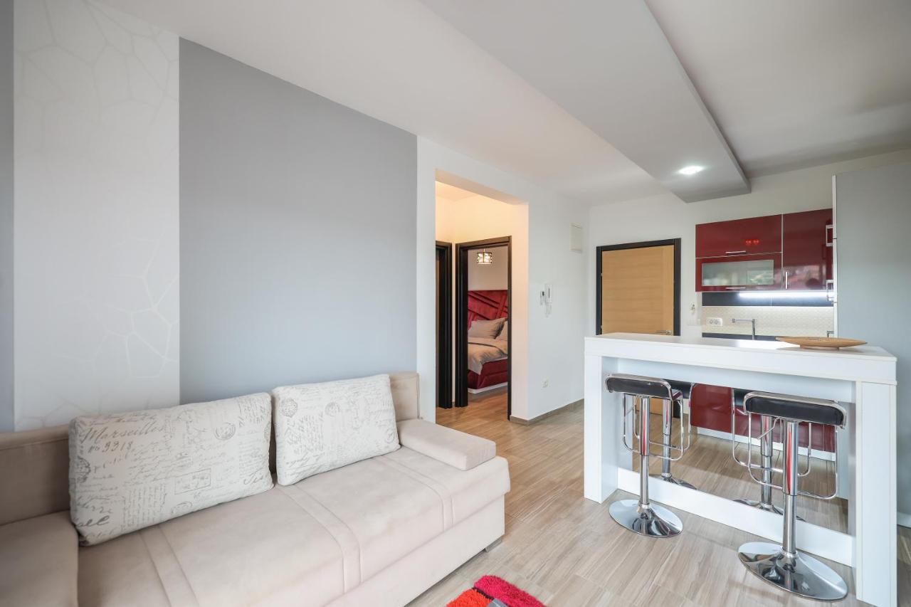 Boutique Apartments Blitz 比比涅 外观 照片