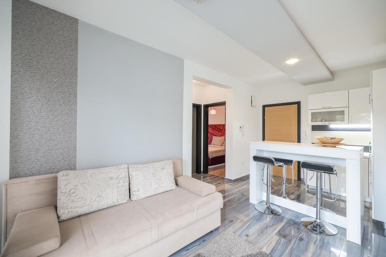 Boutique Apartments Blitz 比比涅 外观 照片