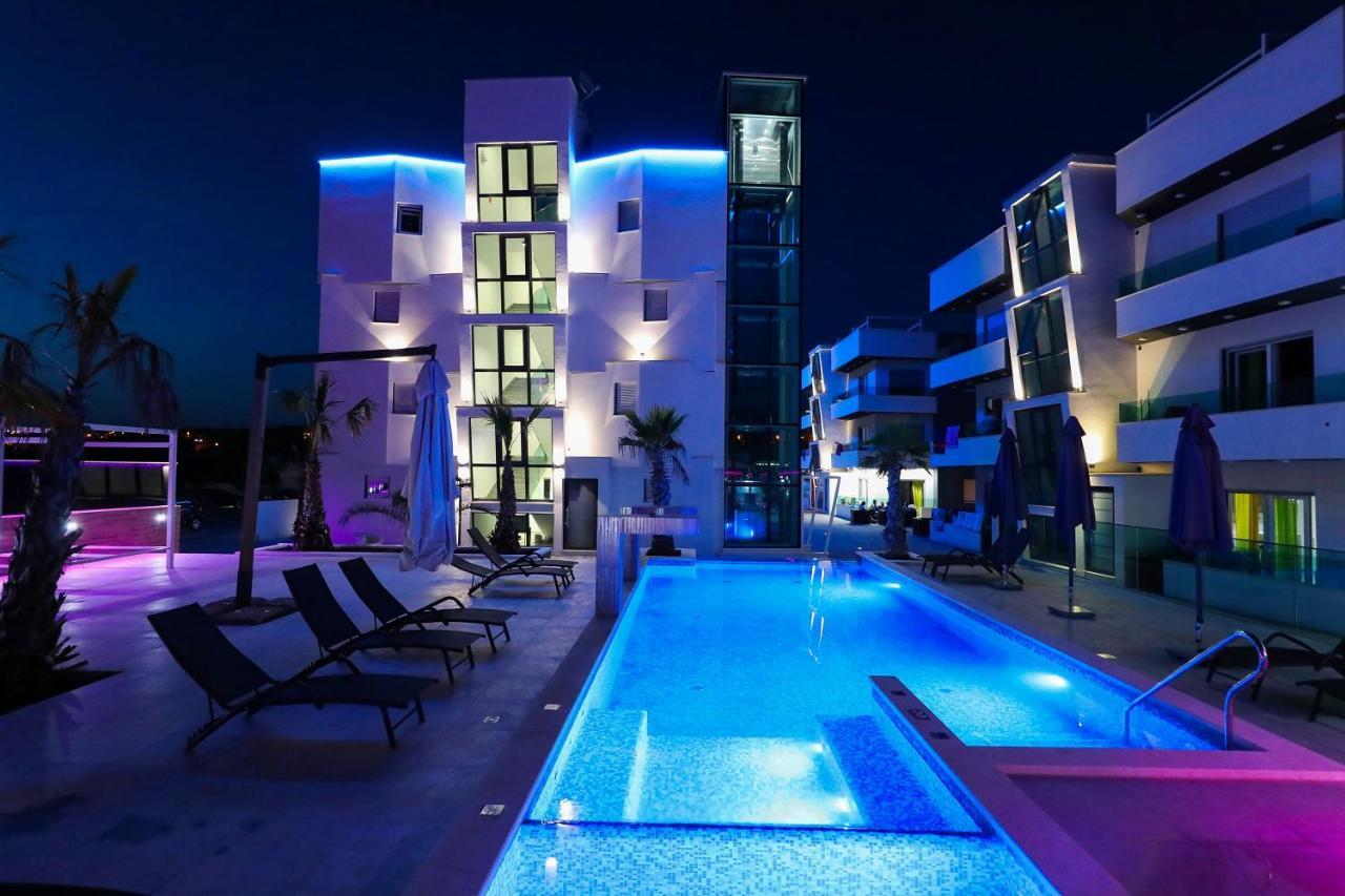 Boutique Apartments Blitz 比比涅 外观 照片